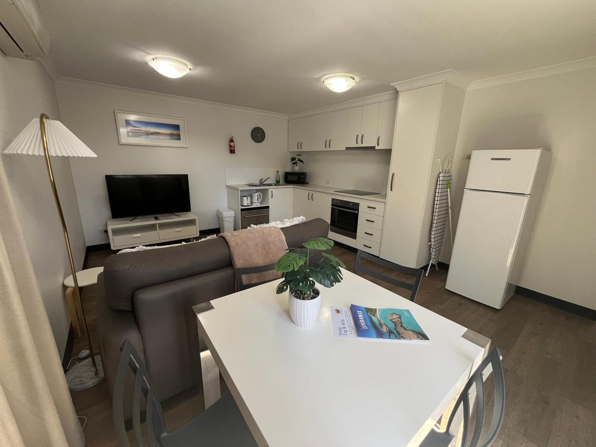 Clearwater Motel Apartments Esperance Ngoại thất bức ảnh