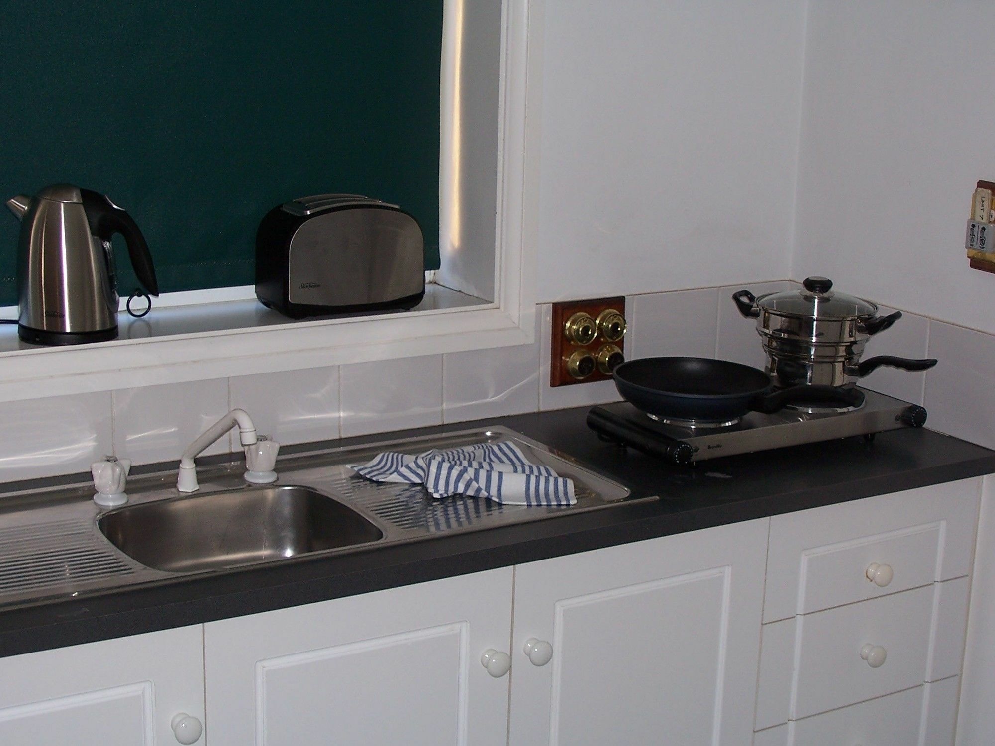 Clearwater Motel Apartments Esperance Ngoại thất bức ảnh